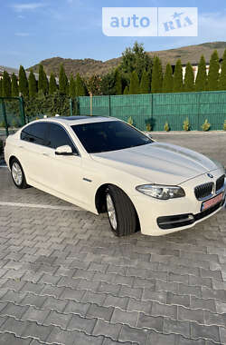 Седан BMW 5 Series 2014 в Виноградові