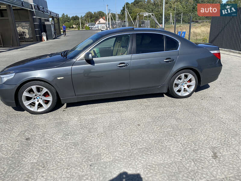 Седан BMW 5 Series 2006 в Львове