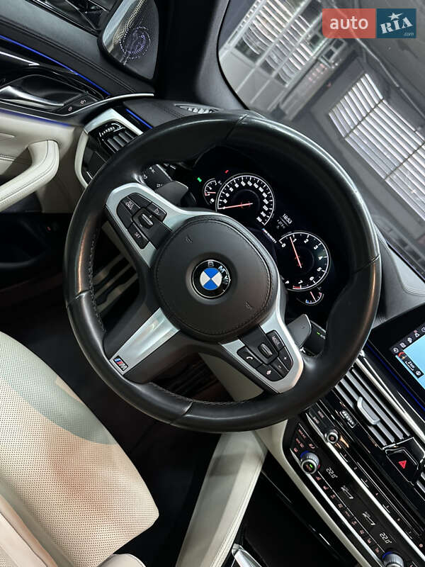 Седан BMW 5 Series 2018 в Одессе