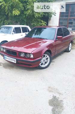 Седан BMW 5 Series 1992 в Балті