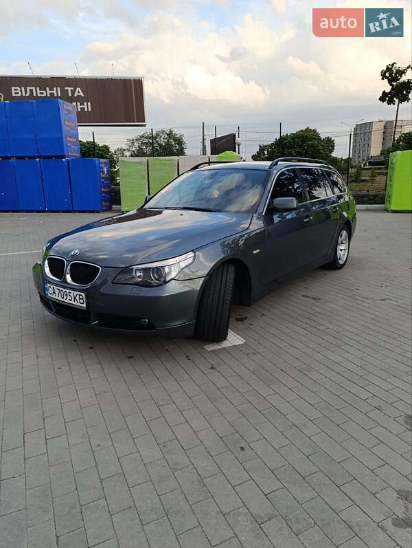 BMW 5 Series 2004