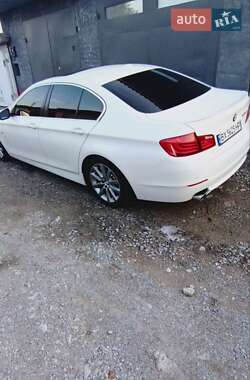 Седан BMW 5 Series 2012 в Каменец-Подольском