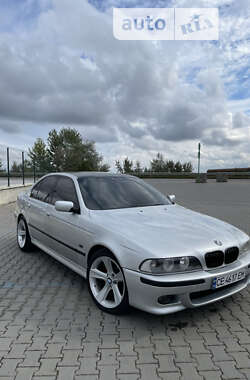 Седан BMW 5 Series 2001 в Чернівцях