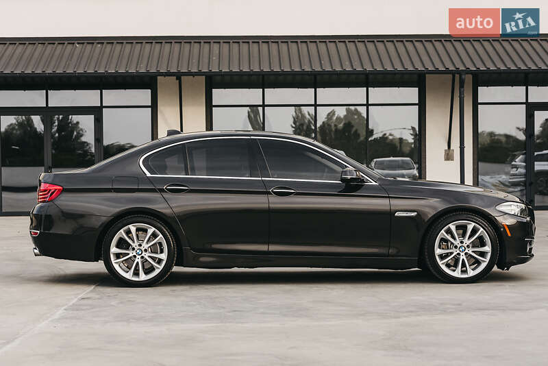 Седан BMW 5 Series 2013 в Черкассах