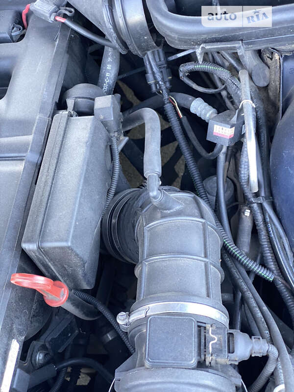 Седан BMW 5 Series 2001 в Києві фото 30 Седан BMW 5 Series 2001 в Києві