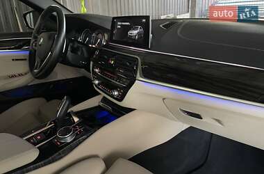 Седан BMW 5 Series 2019 в 
