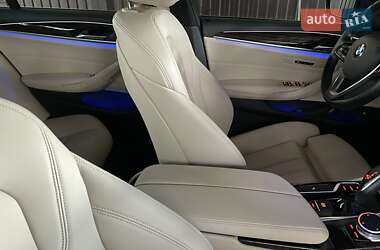 Седан BMW 5 Series 2019 в 