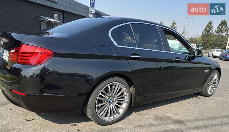 Седан BMW 5 Series 2011 в Луцьку