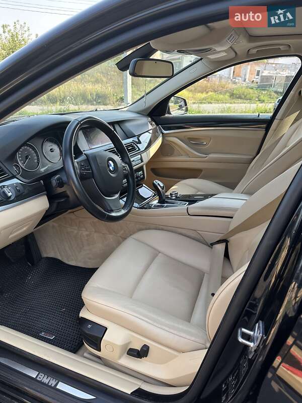 Седан BMW 5 Series 2011 в Луцьку
