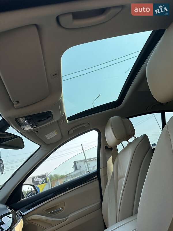 Седан BMW 5 Series 2011 в Луцьку