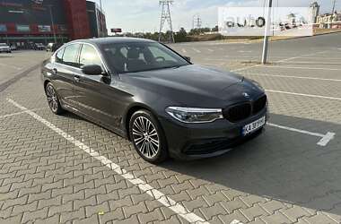 Седан BMW 5 Series 2017 в Киеве