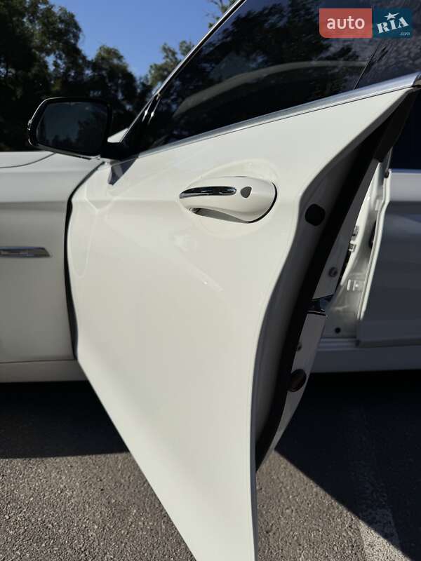 Седан BMW 5 Series 2014 в Одесі