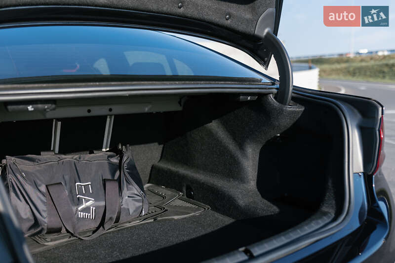 Седан BMW 5 Series 2017 в Львові фото 67 Седан BMW 5 Series 2017 в Львові