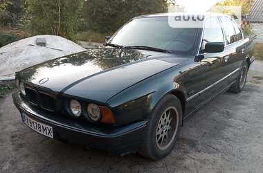 Седан BMW 5 Series 1995 в Харькове