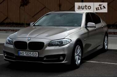 Седан BMW 5 Series 2012 в Києві