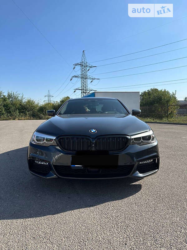 Седан BMW 5 Series 2017 в Дніпрі