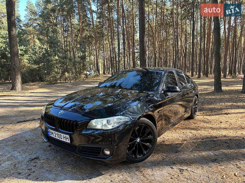 Седан BMW 5 Series 2015 в Сумах