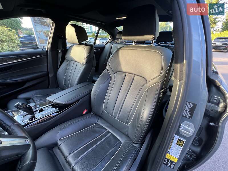 Седан BMW 5 Series 2018 в Днепре