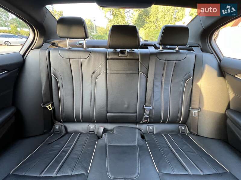 Седан BMW 5 Series 2018 в Днепре