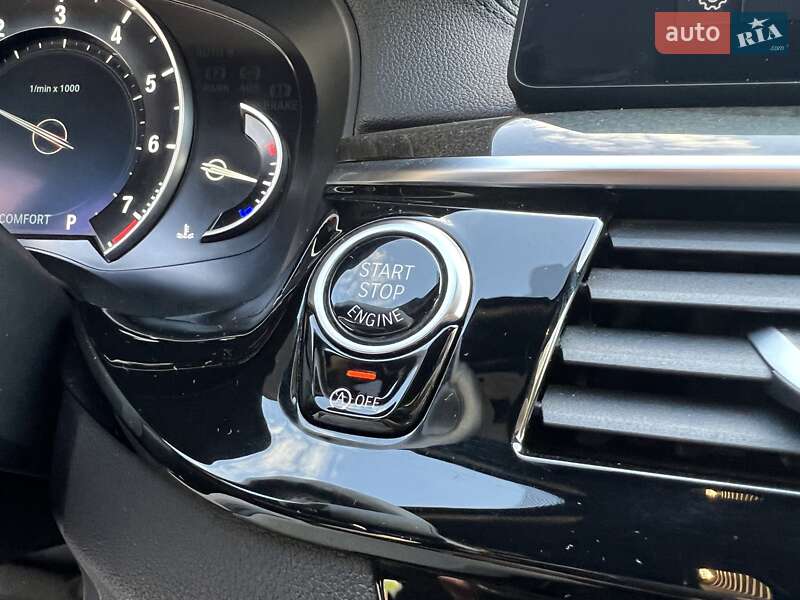 Седан BMW 5 Series 2018 в Днепре