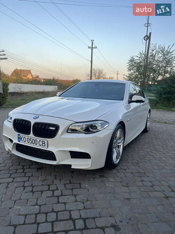 Седан BMW 5 Series 2014 в Тересве
