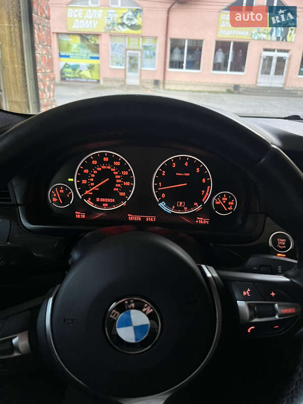 Седан BMW 5 Series 2014 в Тересве