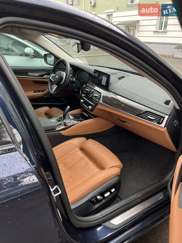 Седан BMW 5 Series 2017 в Києві