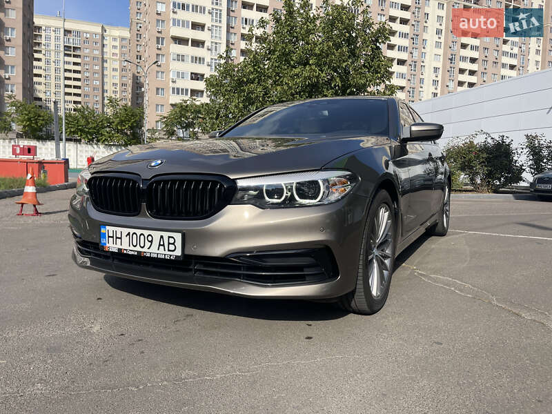 BMW 5 Series 2019