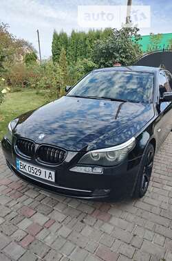 Седан BMW 5 Series 2008 в Кременці