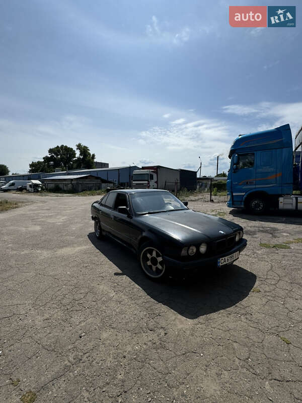 Седан BMW 5 Series 1988 в Черкассах фото 7 Седан BMW 5 Series 1988 в Черкассах
