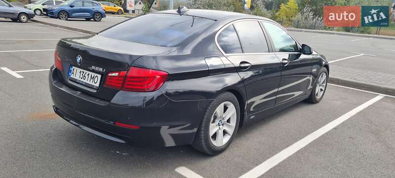 Седан BMW 5 Series 2012 в Ирпене