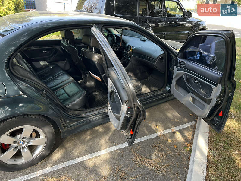 Седан BMW 5 Series 1996 в Броварах