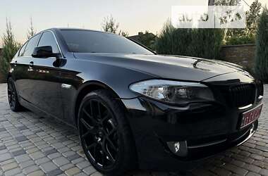 Седан BMW 5 Series 2013 в Львові