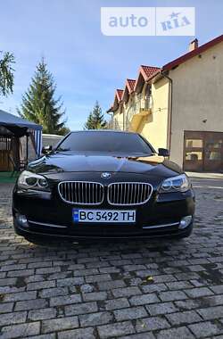 Седан BMW 5 Series 2011 в Львове