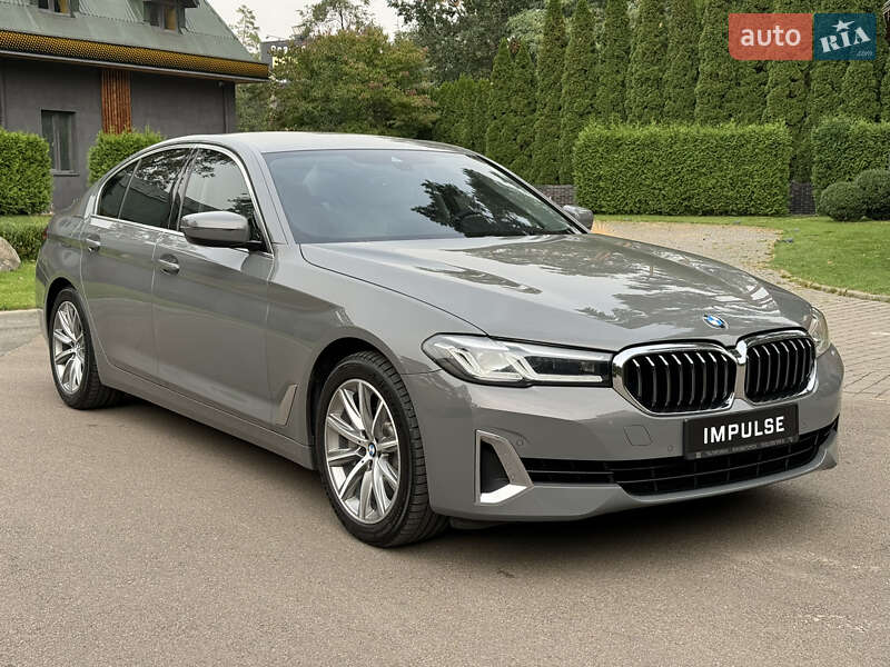 BMW 5 Series 2021