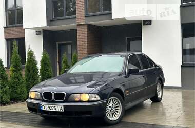 Седан BMW 5 Series 2000 в Ковелі