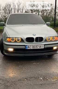 Седан BMW 5 Series 1996 в Луцке