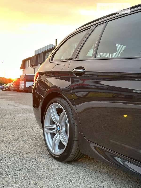Універсал BMW 5 Series 2016 в Хоролі