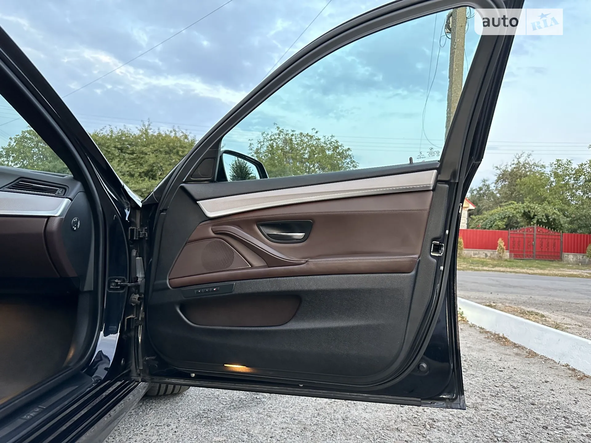 2016 BMW 5er - мініатюра 40
