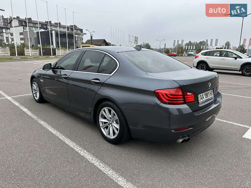 Седан BMW 5 Series 2016 в Киеве