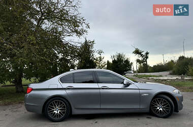 Седан BMW 5 Series 2011 в Дубні