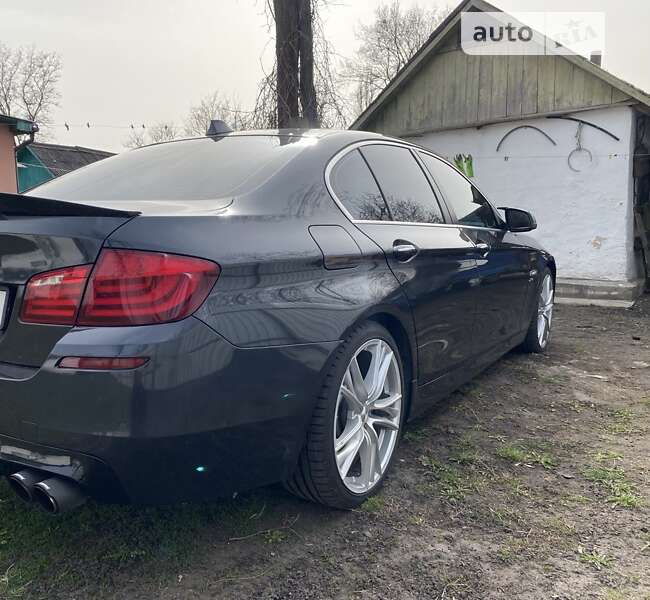 Седан BMW 5 Series 2012 в Києві