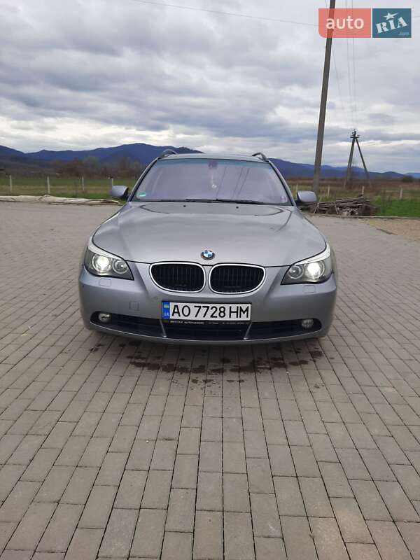 Универсал BMW 5 Series 2004 в Тячеве