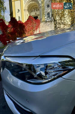 Седан BMW 5 Series 2019 в 