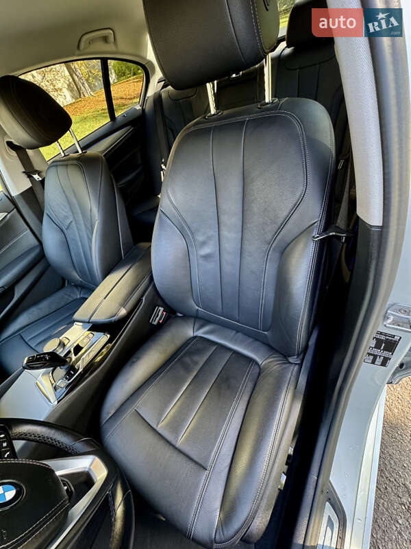 Седан BMW 5 Series 2019 в Киеве