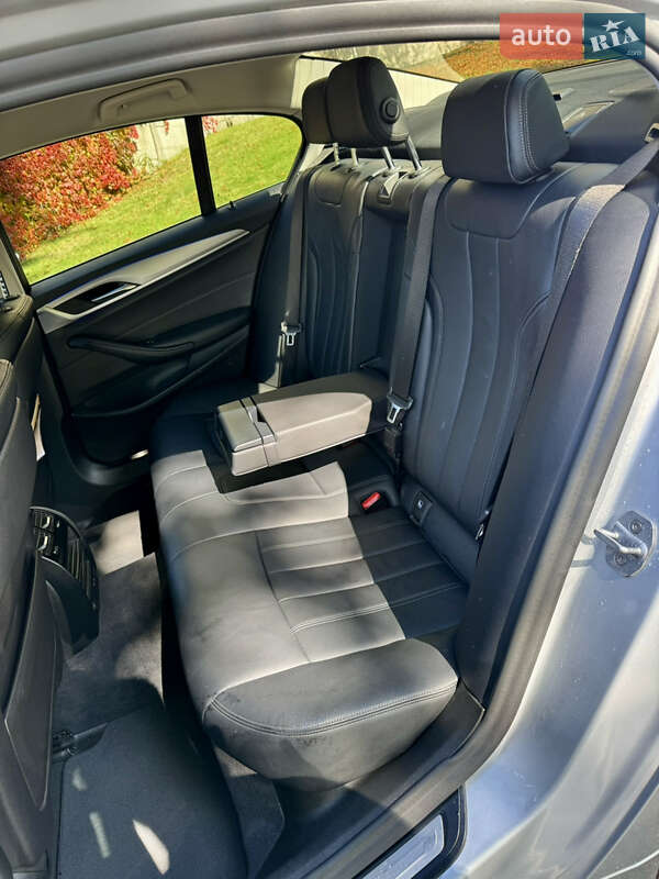 Седан BMW 5 Series 2019 в Киеве