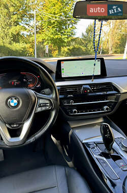 Седан BMW 5 Series 2019 в 