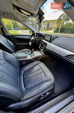 Седан BMW 5 Series 2019 в 
