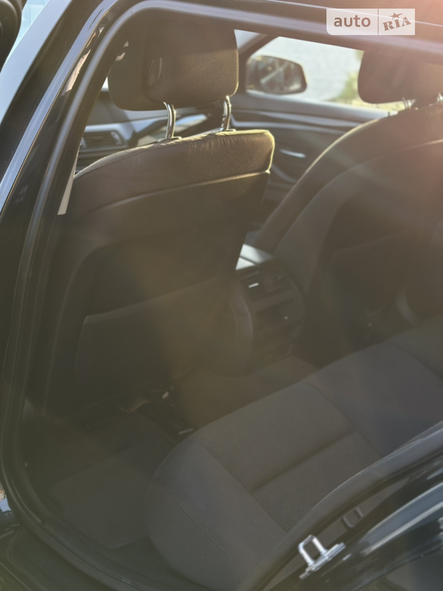 2011 BMW 5er - мініатюра 4