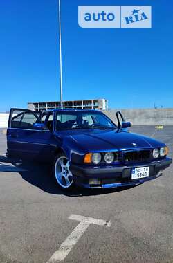 Седан BMW 5 Series 1991 в Львове